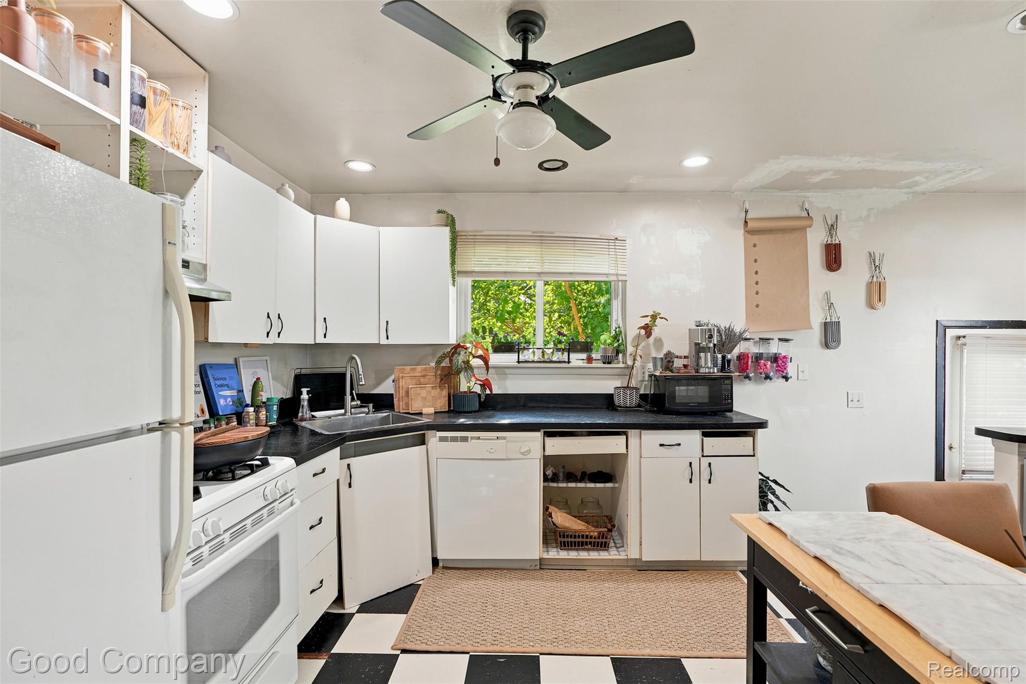 321 Manatee Avenue