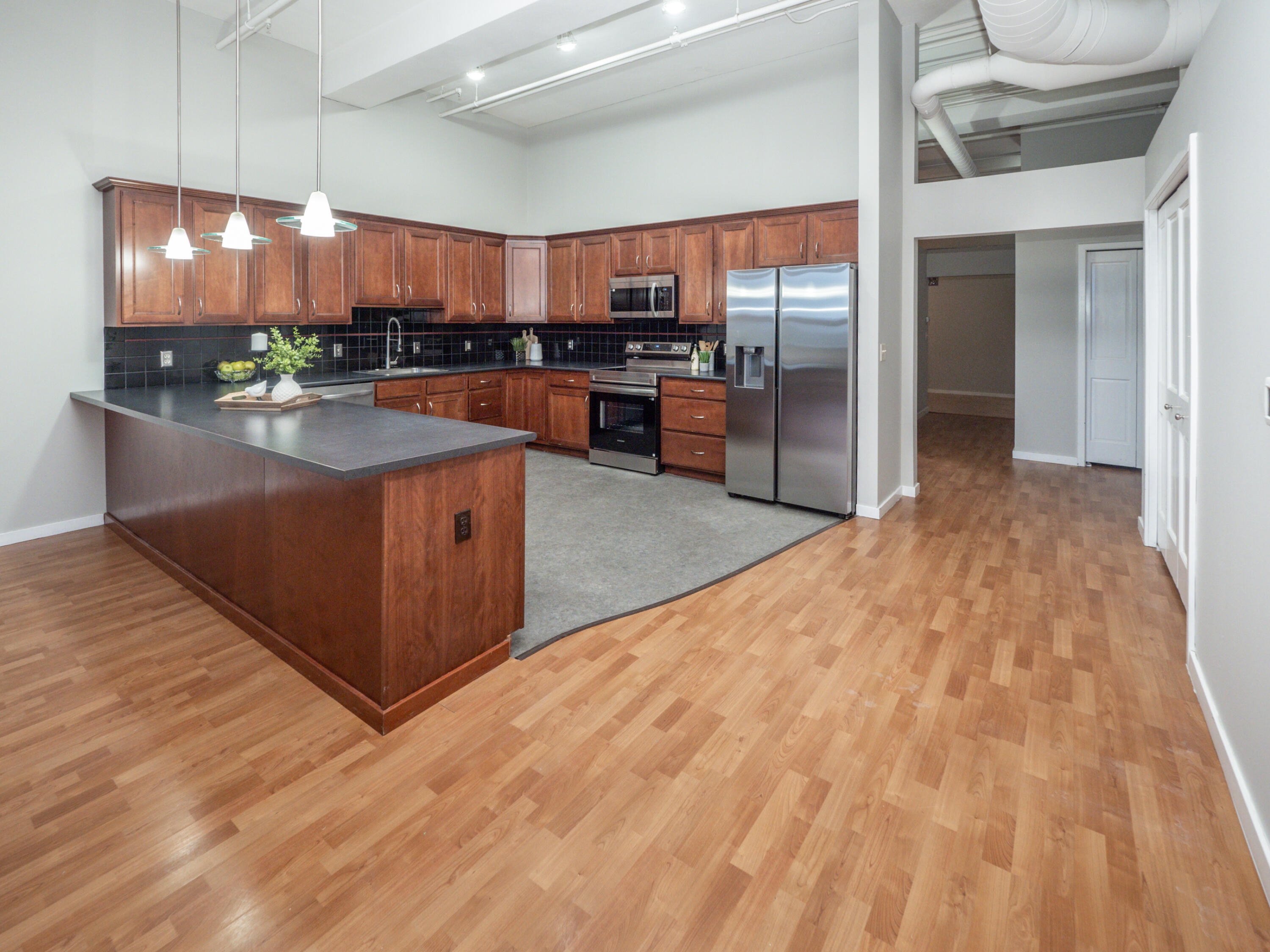 125 S Kalamazoo Mall 508