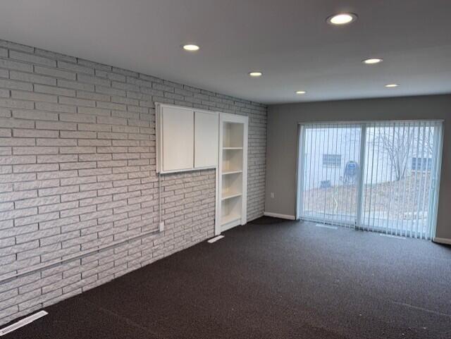 29623 Northwestern Highway 7