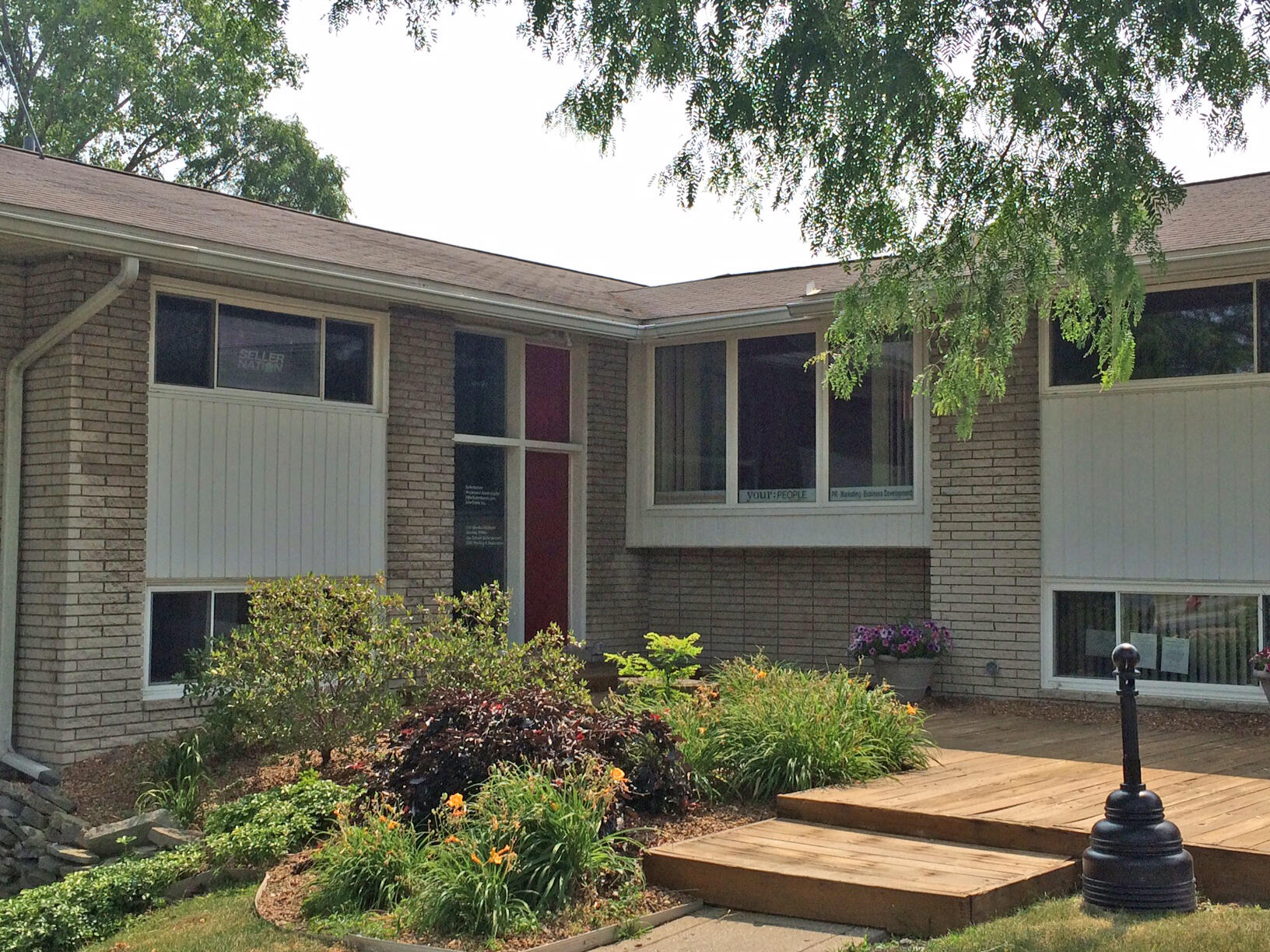 29623 Northwestern Highway 7