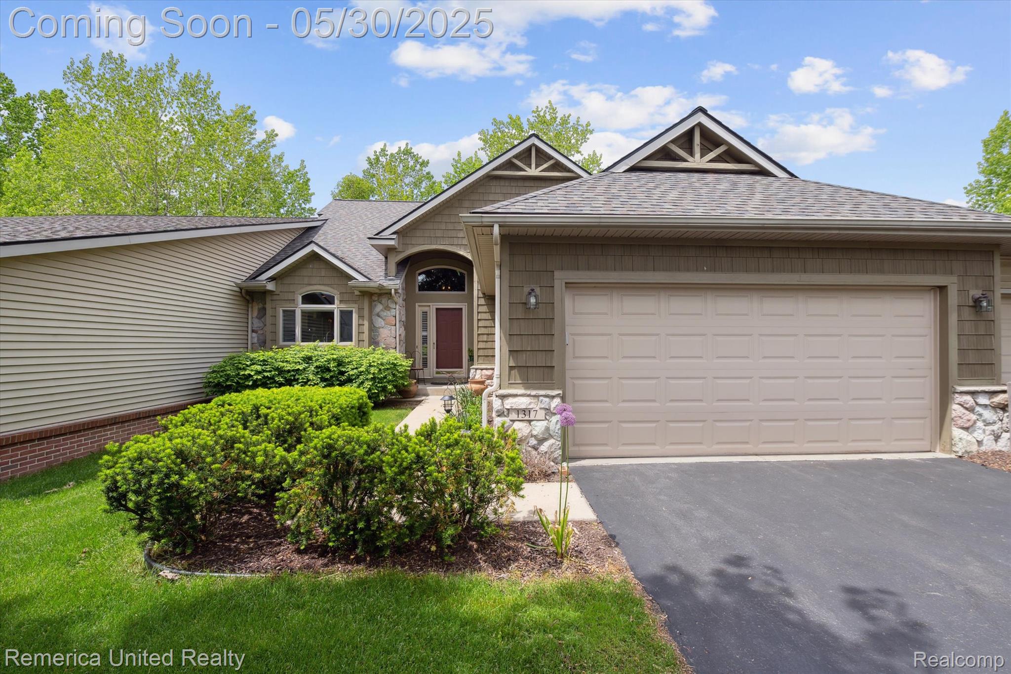 1317 PEPPERGROVE Drive