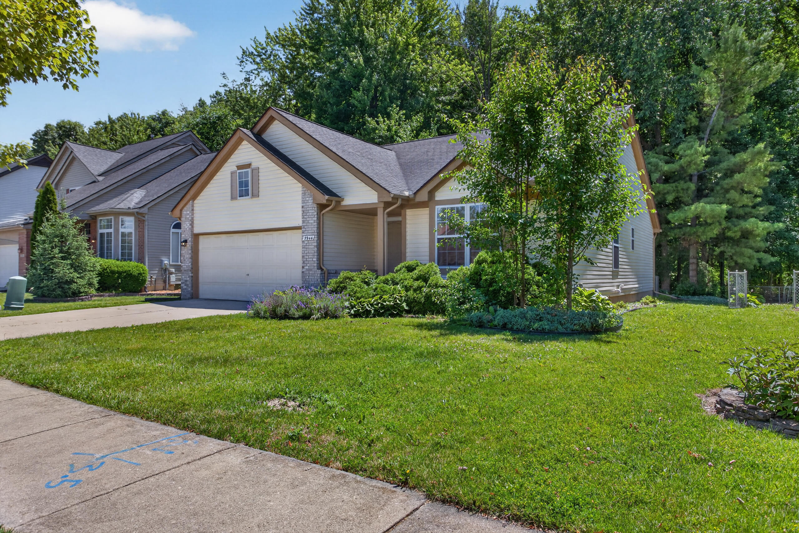 7944 Thornhill Drive