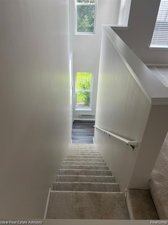 10040 RIDGE RUN Street