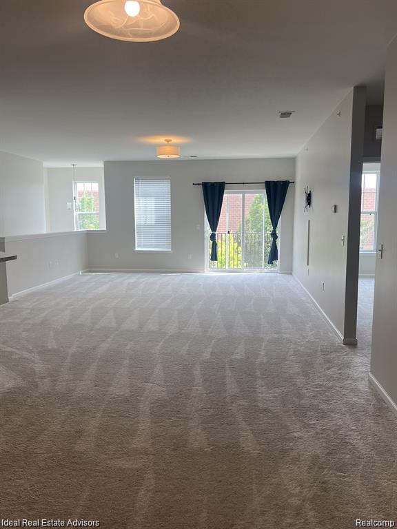 10040 RIDGE RUN Street