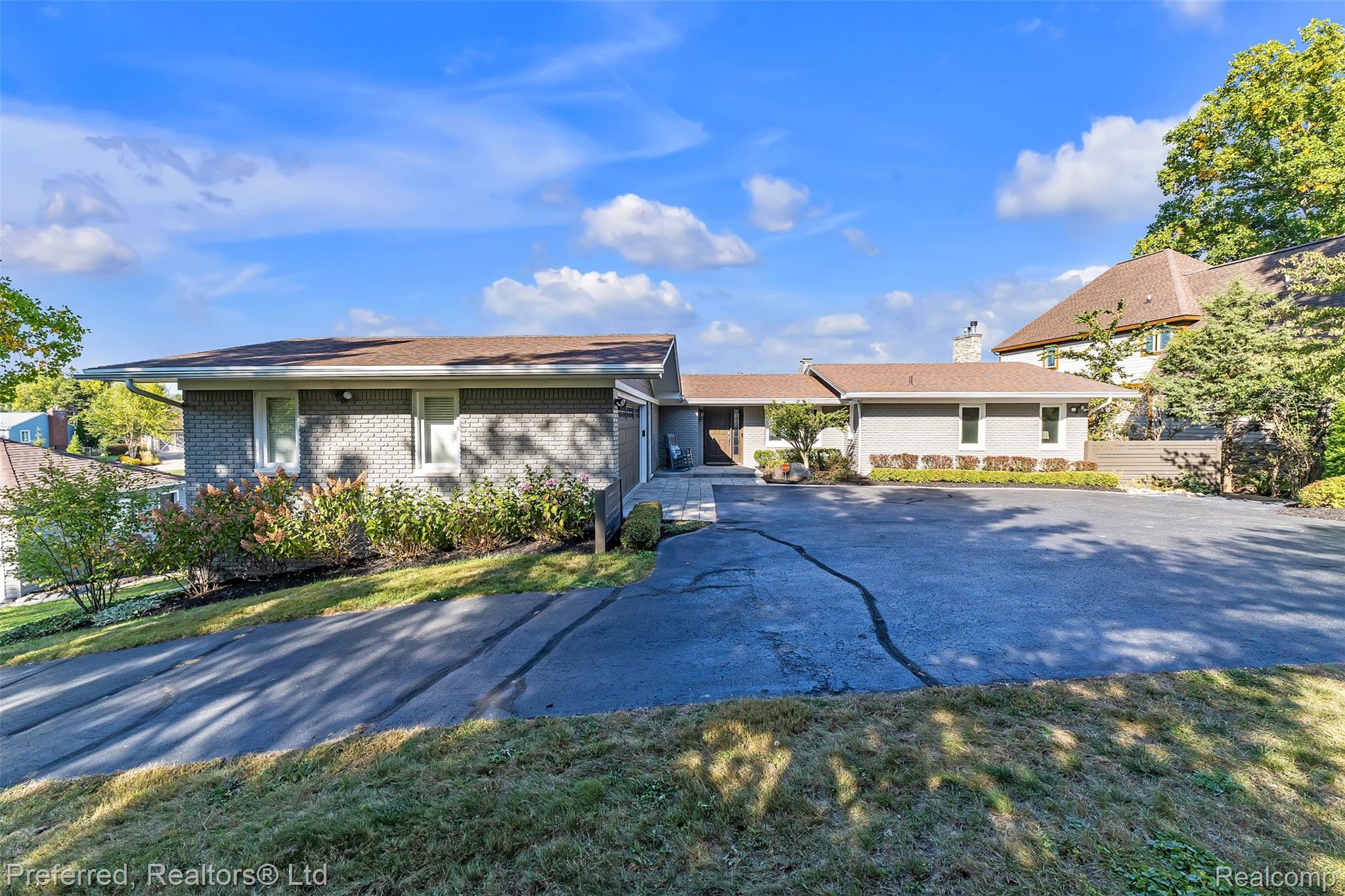 7660 Maceday Lake Road
