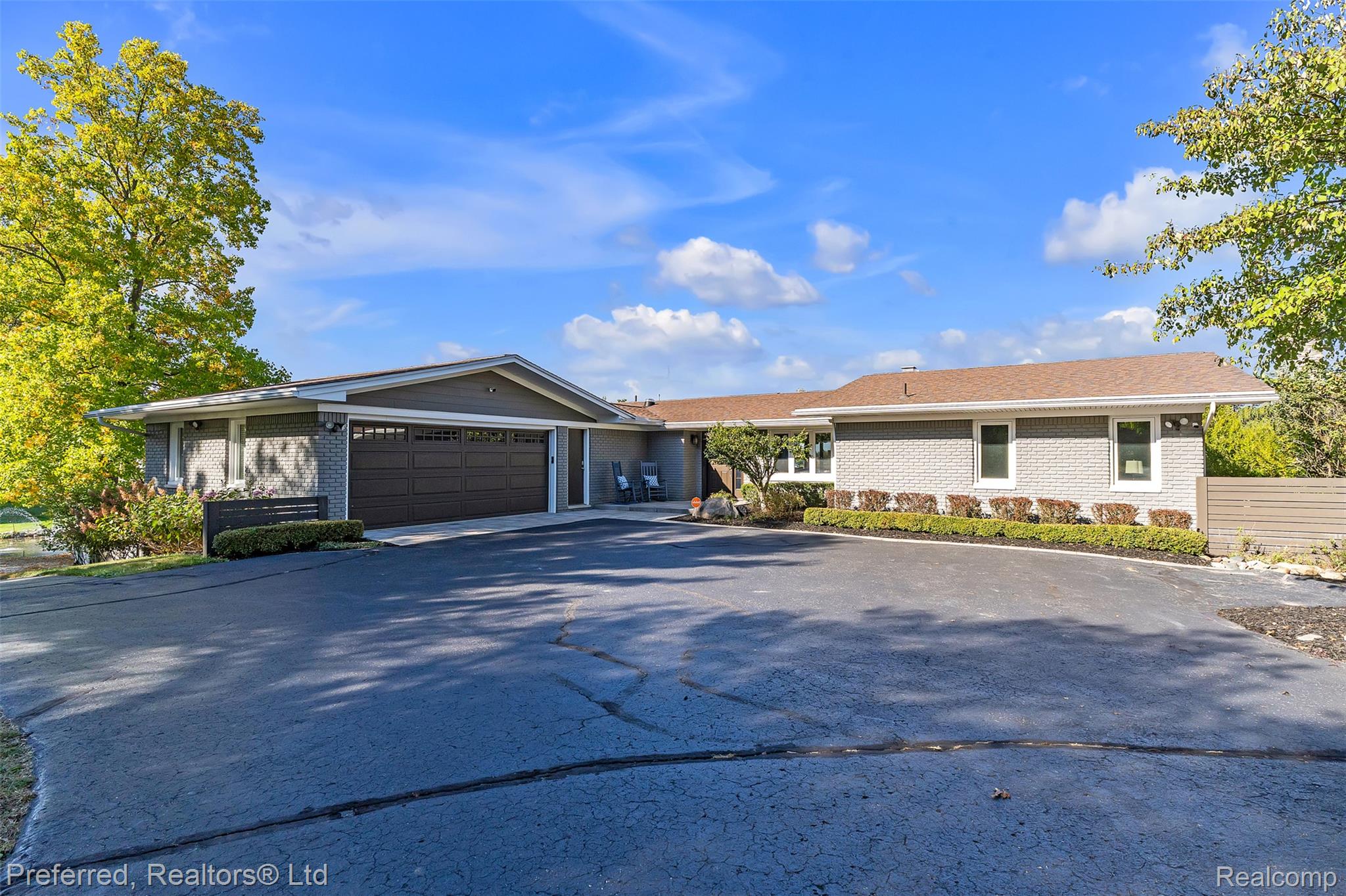 7660 Maceday Lake Road