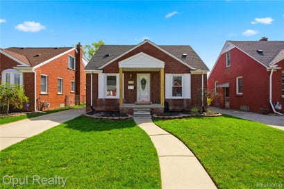 1619 18th Street Wyandotte City MI 48192