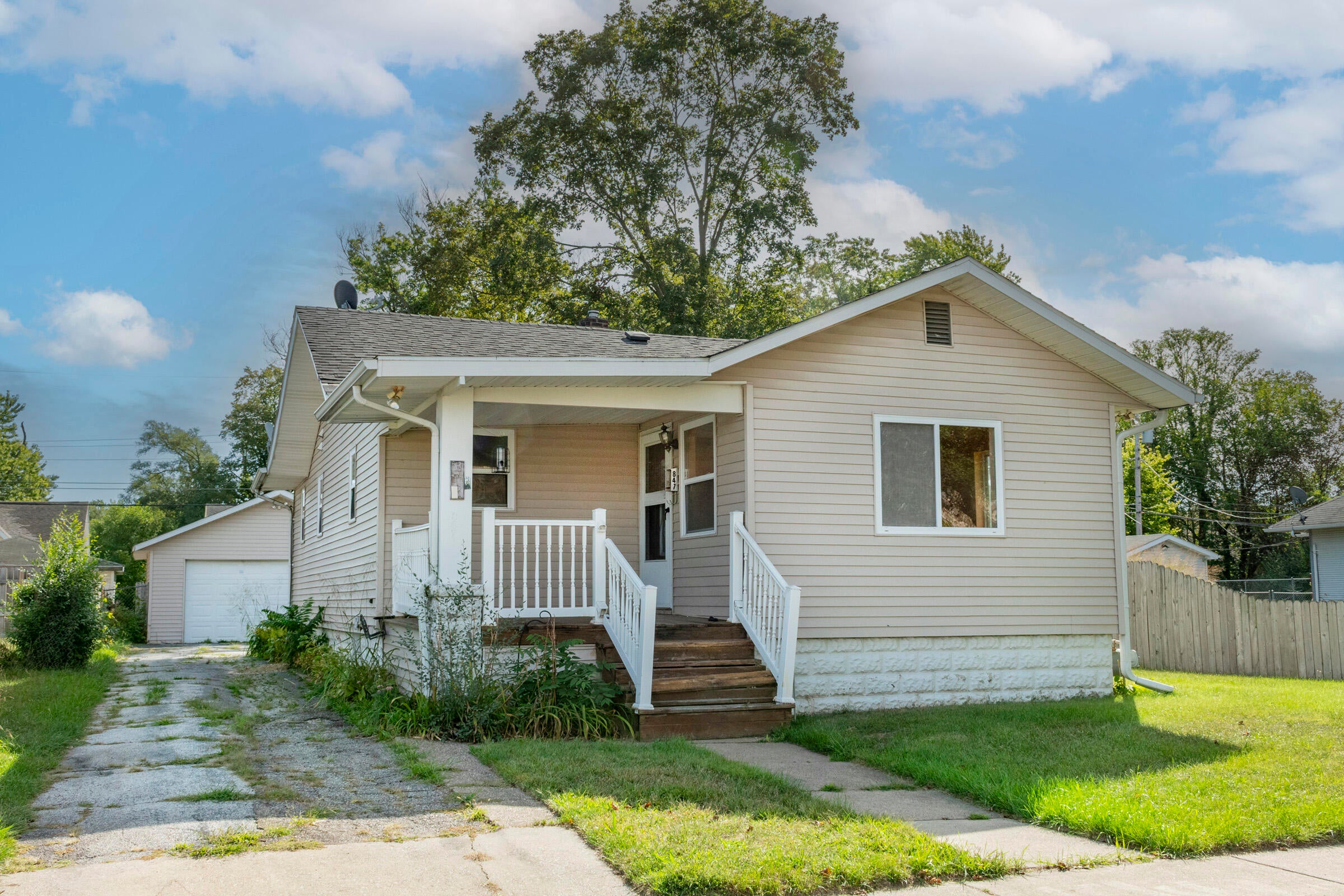 847 Colfax Avenue