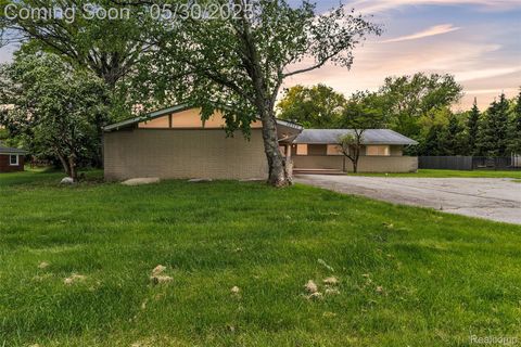 22929 WREXFORD Drive Southfield City MI 48033