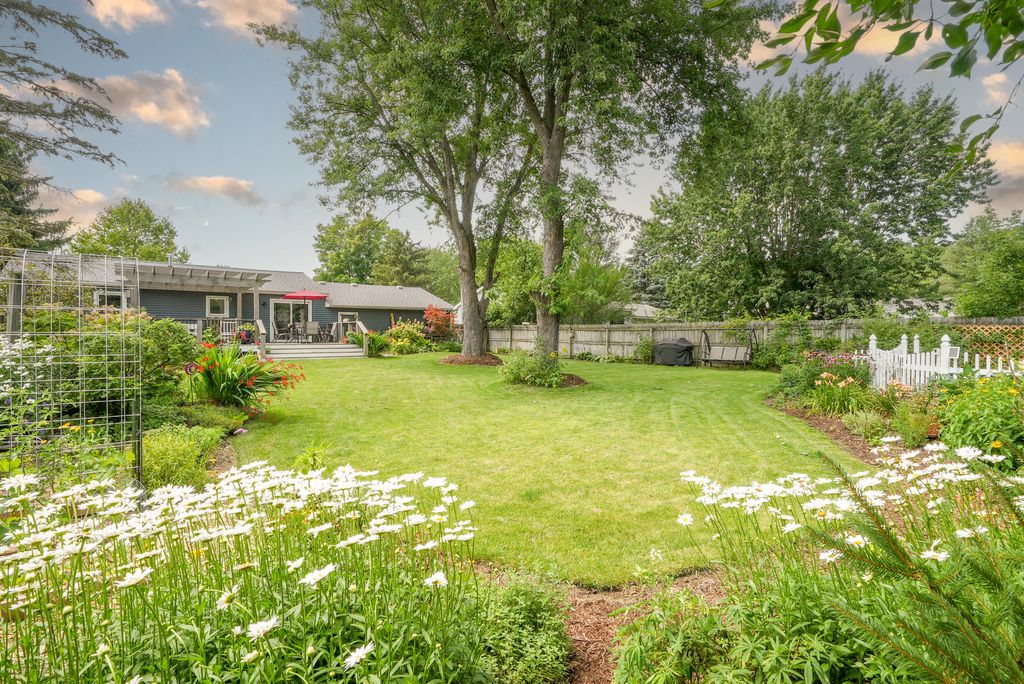listing image 53