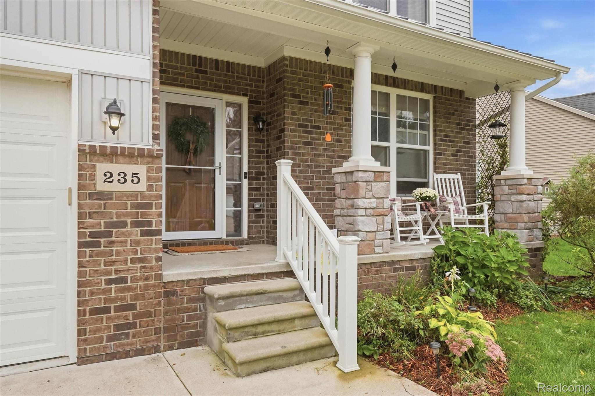 235 Crystal Wood Circle