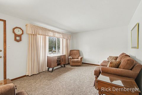 Tiny photo for 611 Hayes Street, Holland Charter Township, MI 49424 (MLS # 71026001832)