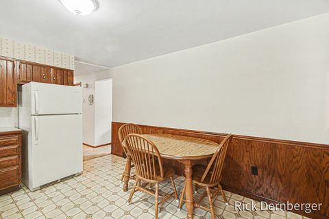 Tiny photo for 611 Hayes Street, Holland Charter Township, MI 49424 (MLS # 71026001832)