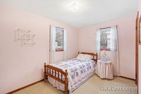 Tiny photo for 611 Hayes Street, Holland Charter Township, MI 49424 (MLS # 71026001832)