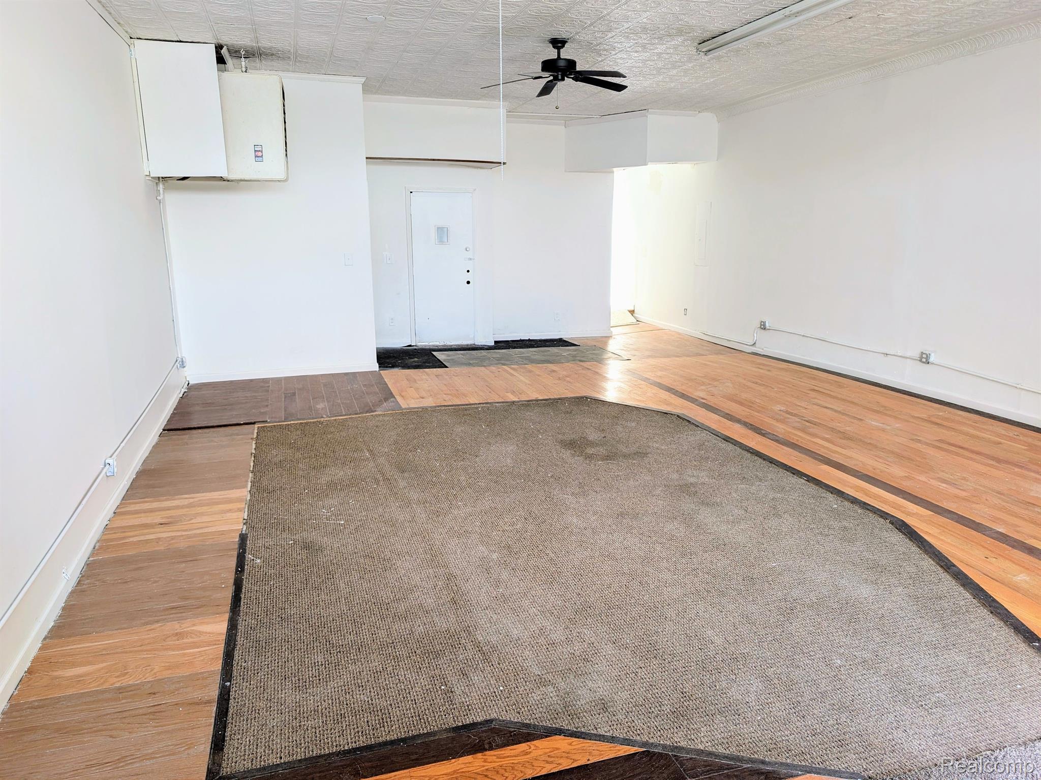 3001 CORUNNA Road