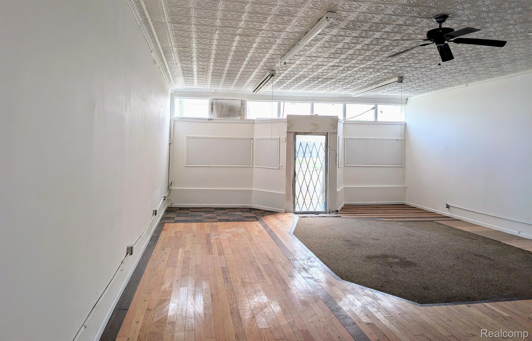 3001 CORUNNA Road