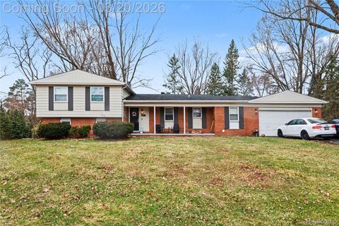 1141 Winchcombe Drive Bloomfield Hills City MI 48304