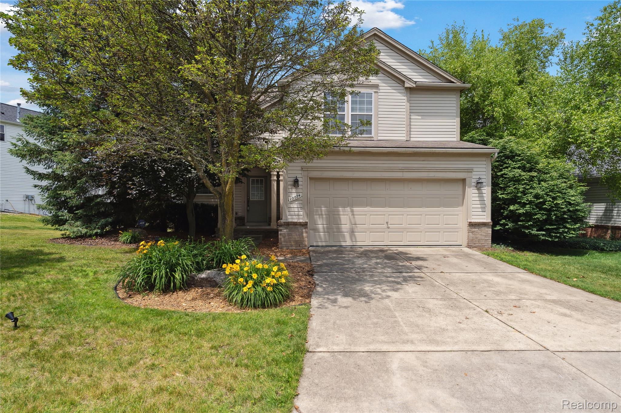 10074 Pond View Trail