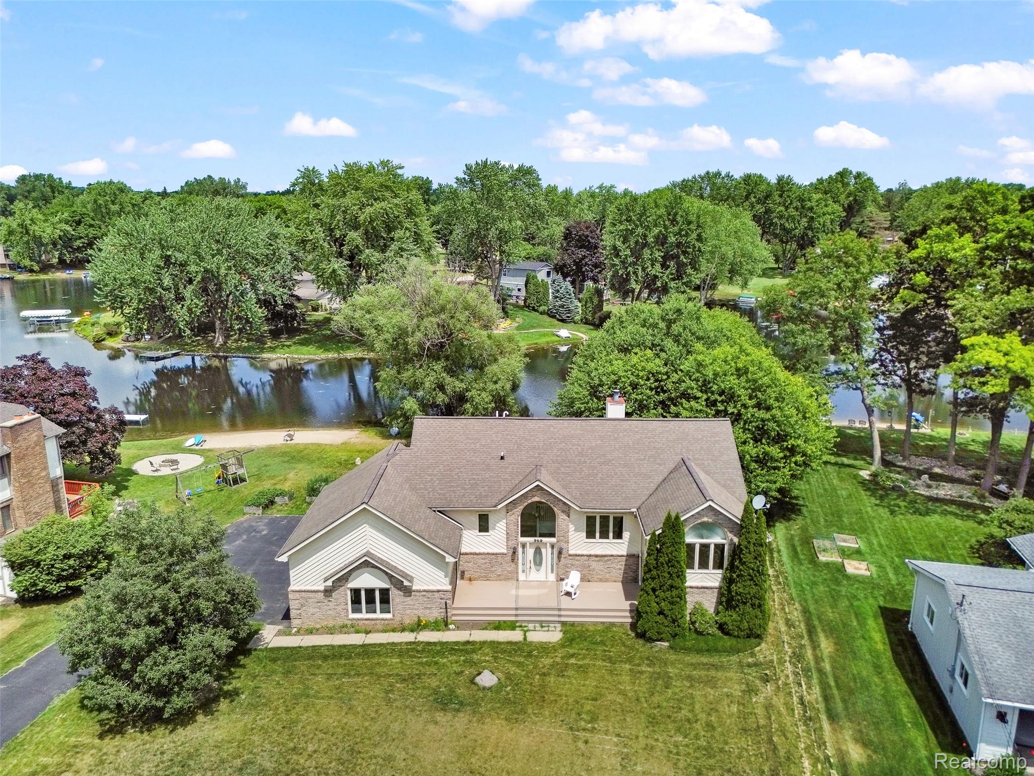 969 Bogie Lake Road