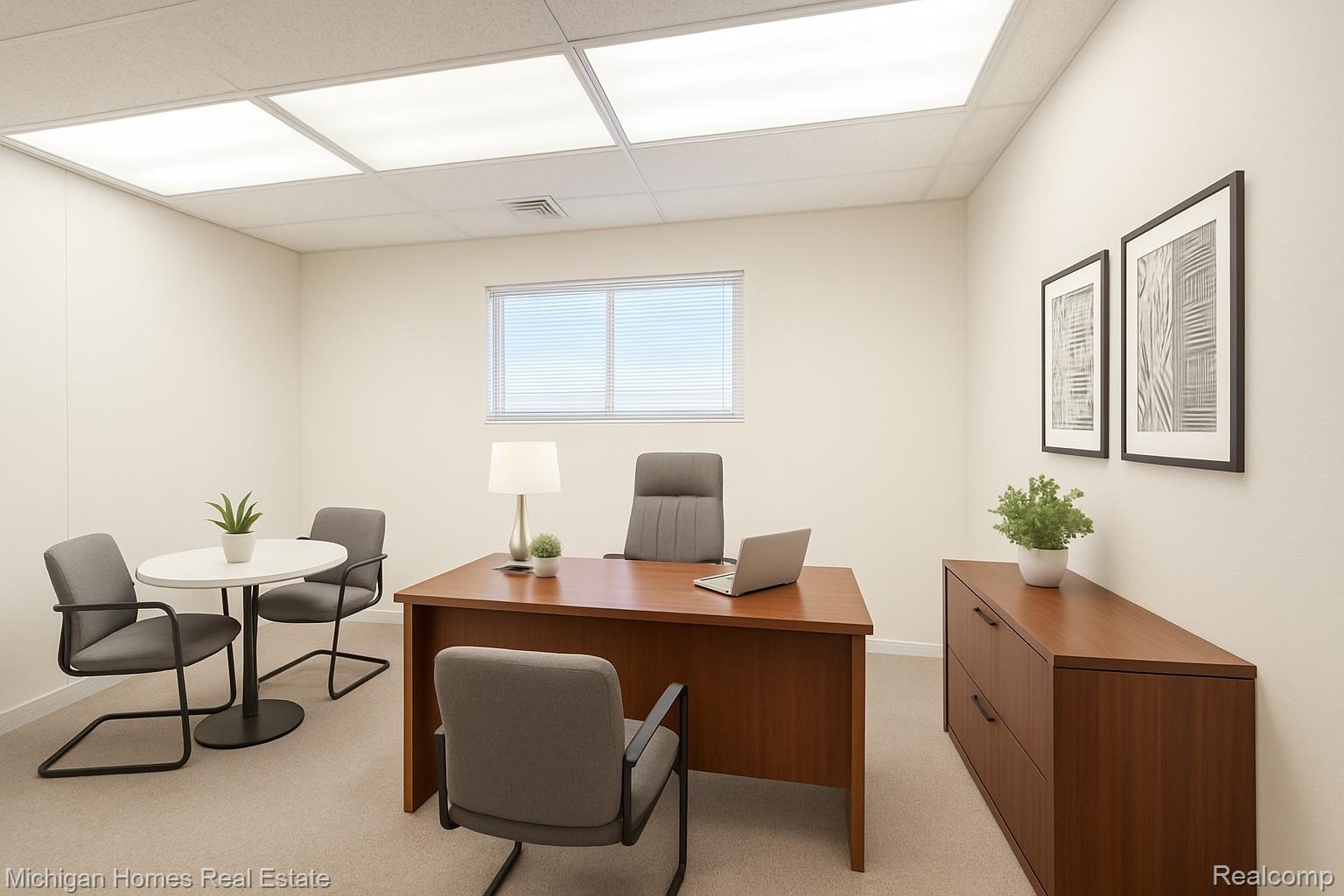 2290 E HILL Road 103