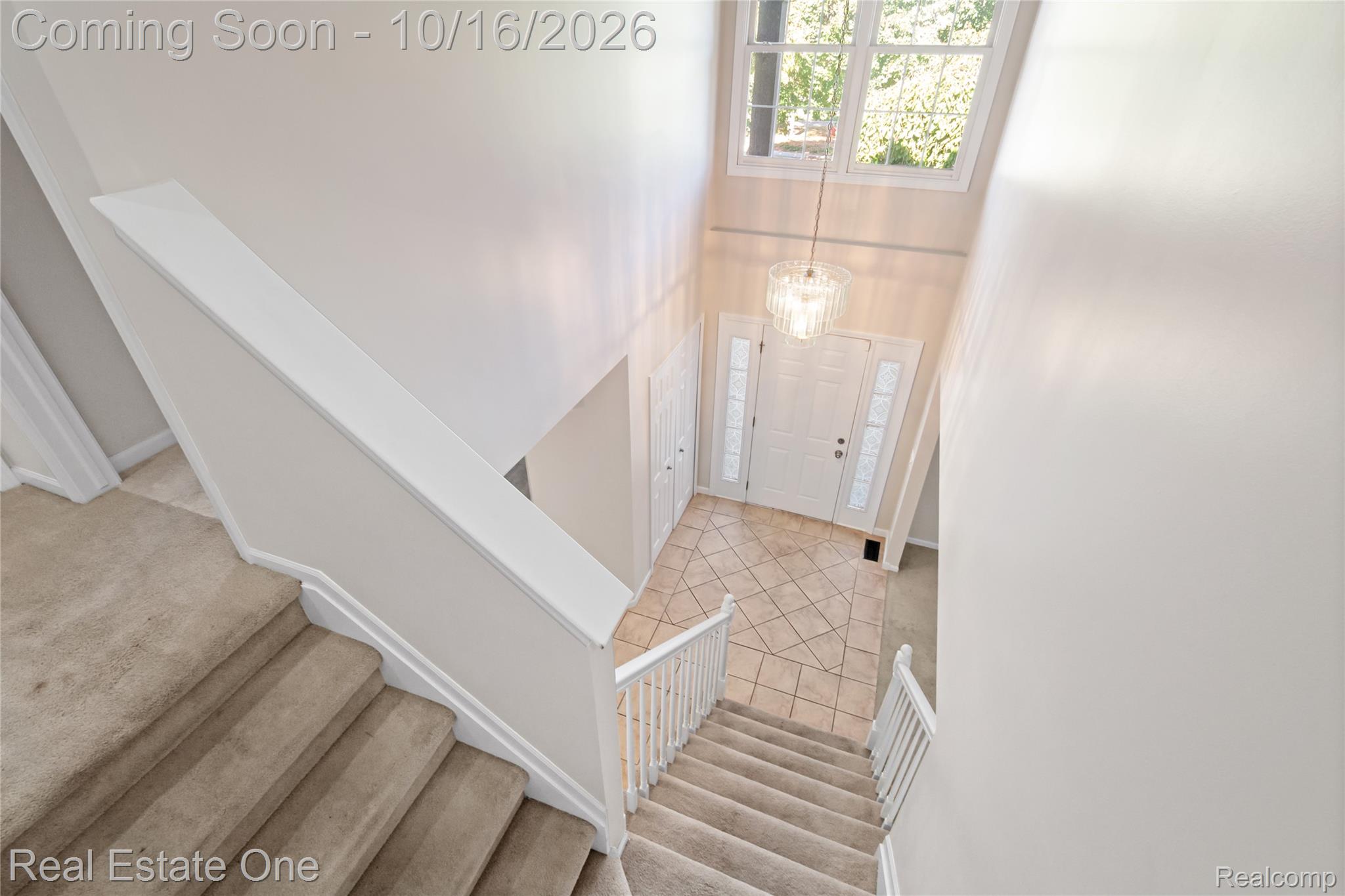 7411 Meadowcrest Court