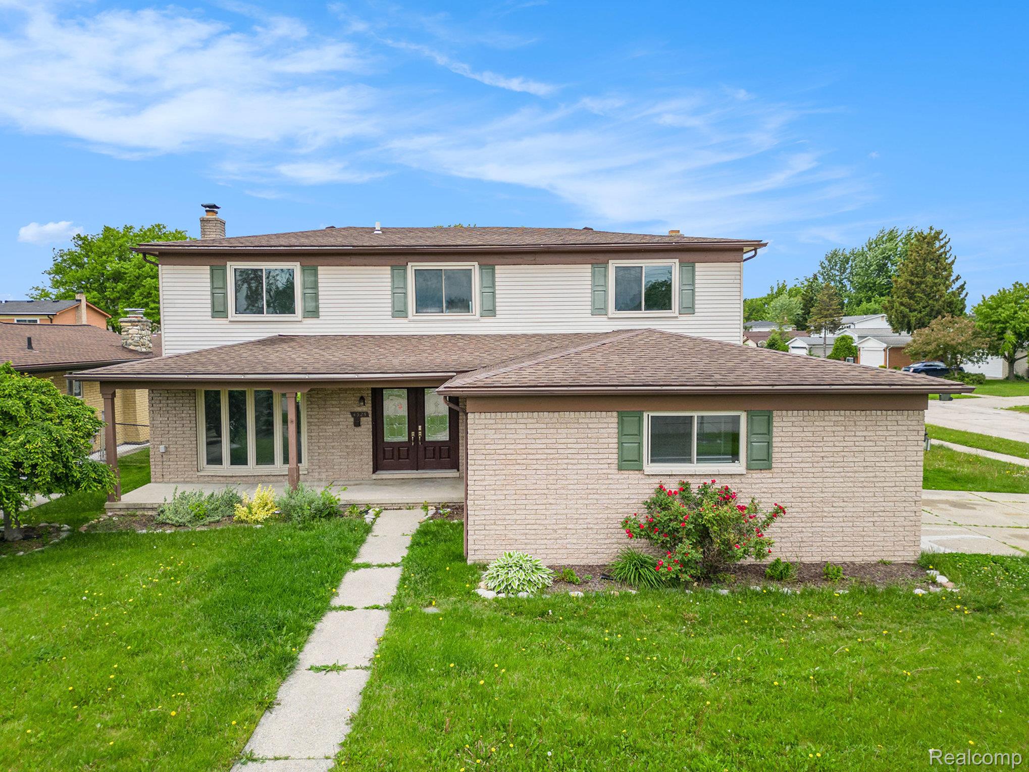 4325 Fox Hill Drive