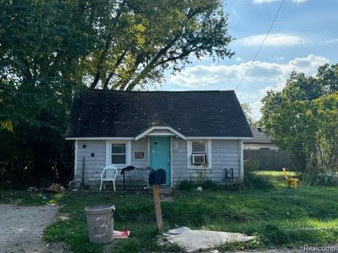Photo of 3465 Barth Street, Flint City, MI 48504 (MLS # 20251044826)