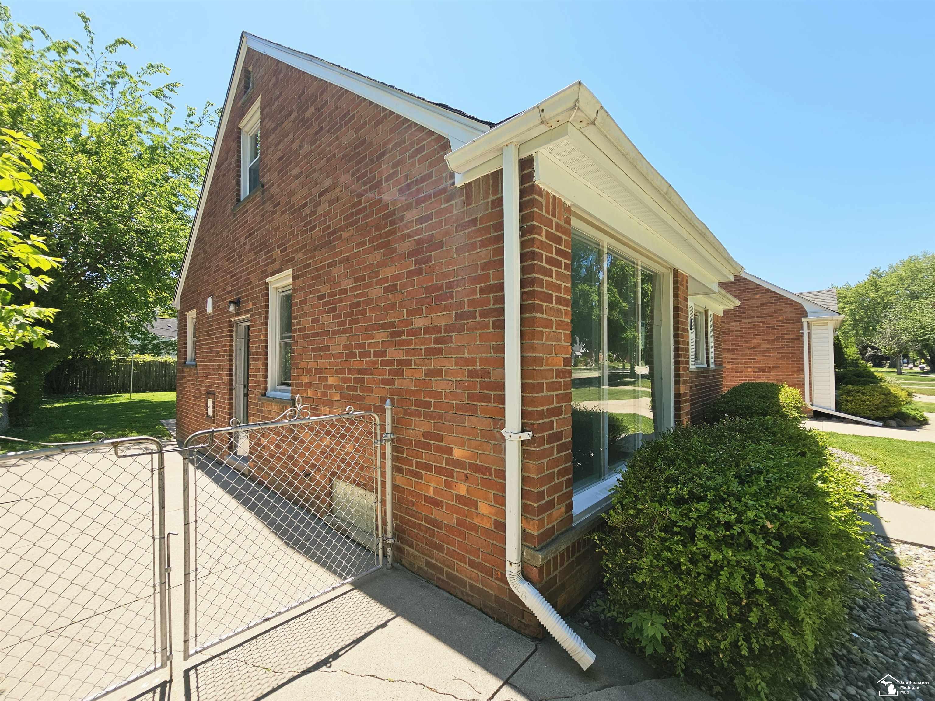 20308 Country Club Drive