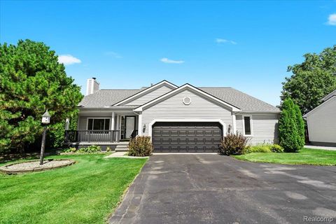 5620 Hatchery Road Waterford Charter Township MI 48329
