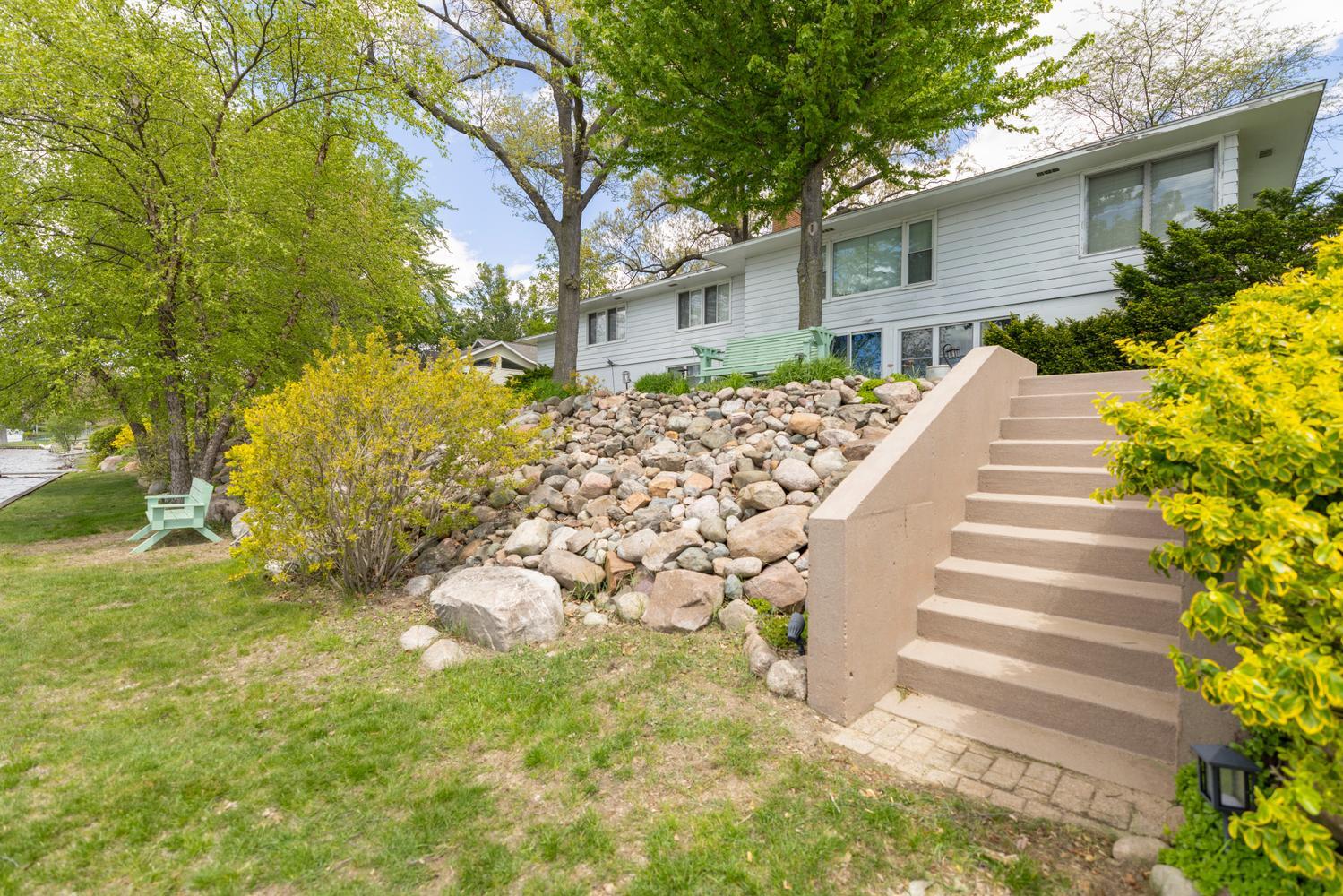 58828 Burr Oak Road