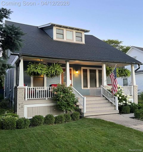 663 Starkweather Street W Plymouth City MI 48170