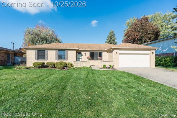 16349 MONTICELLO DR, CLINTON TOWNSHIP, MI 48038 - Image 2d2ccacdb54c8627bd6aebf986affaca/601439058