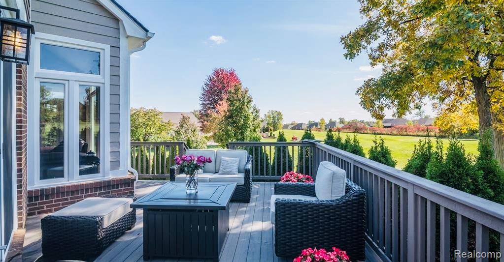59700 Glacier Court