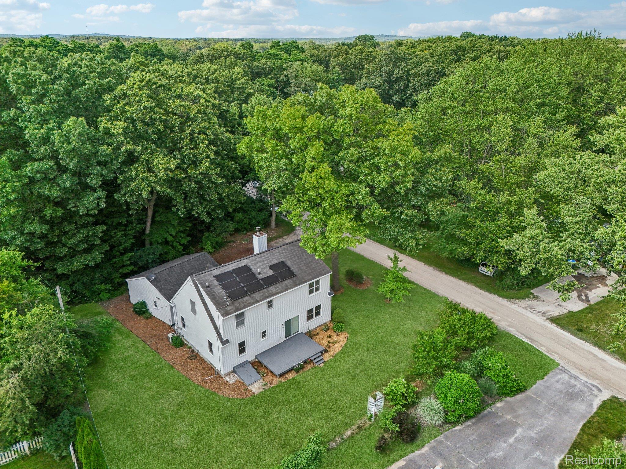 10746 Winthrop