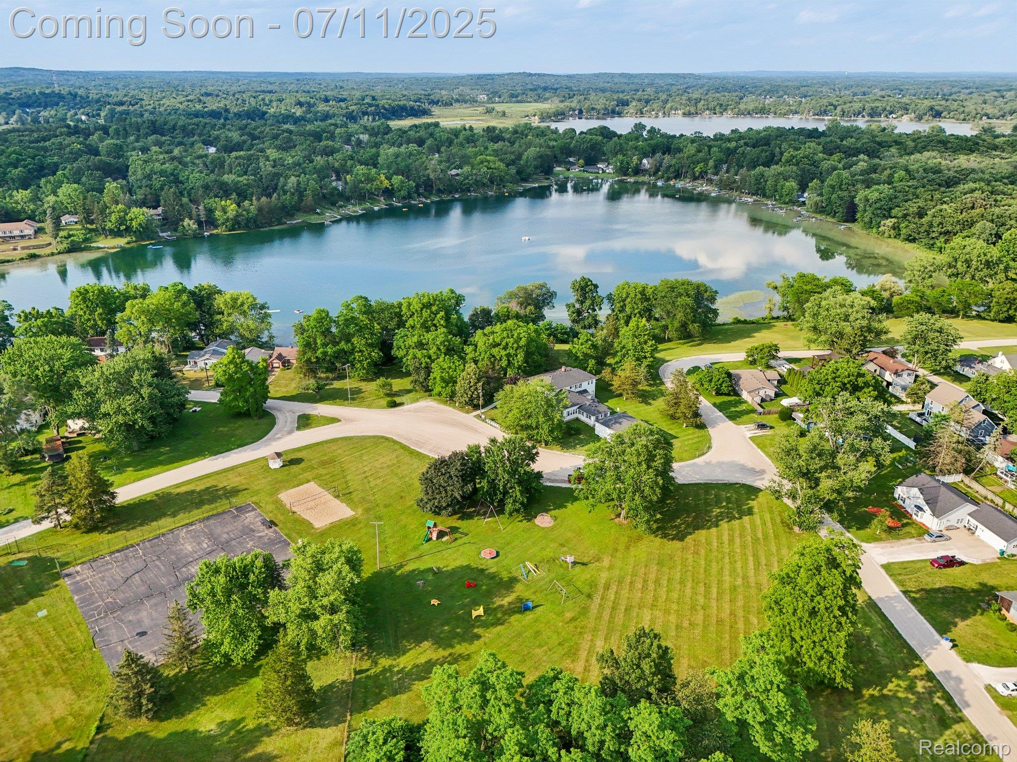 10746 Winthrop