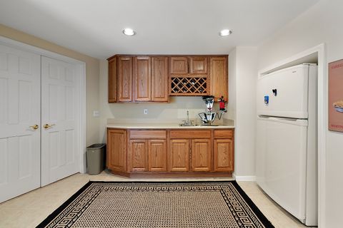 listing image 91
