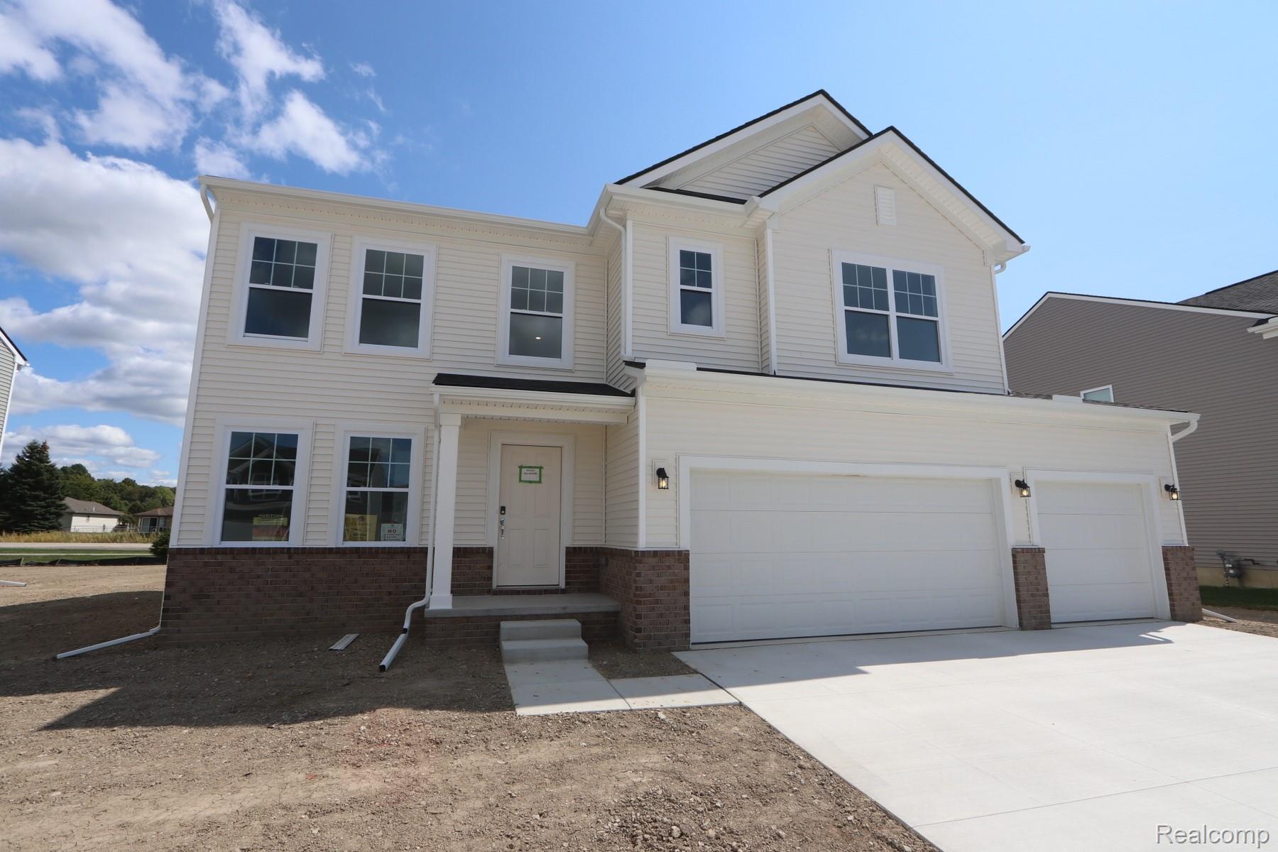 54790 Heron Circle
