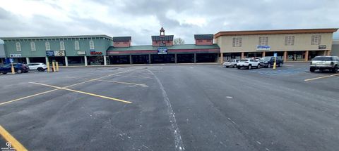 67300-67500 Main St Street Richmond City MI 48062