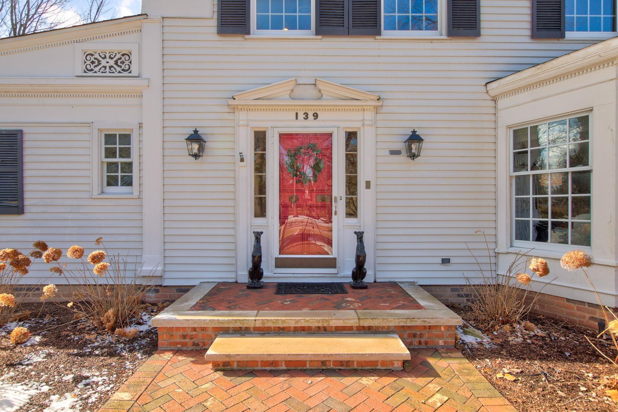 139 Carroll Boulevard