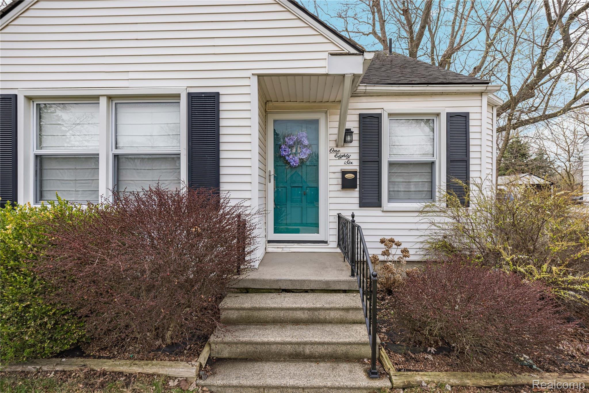 186 Jewell Street