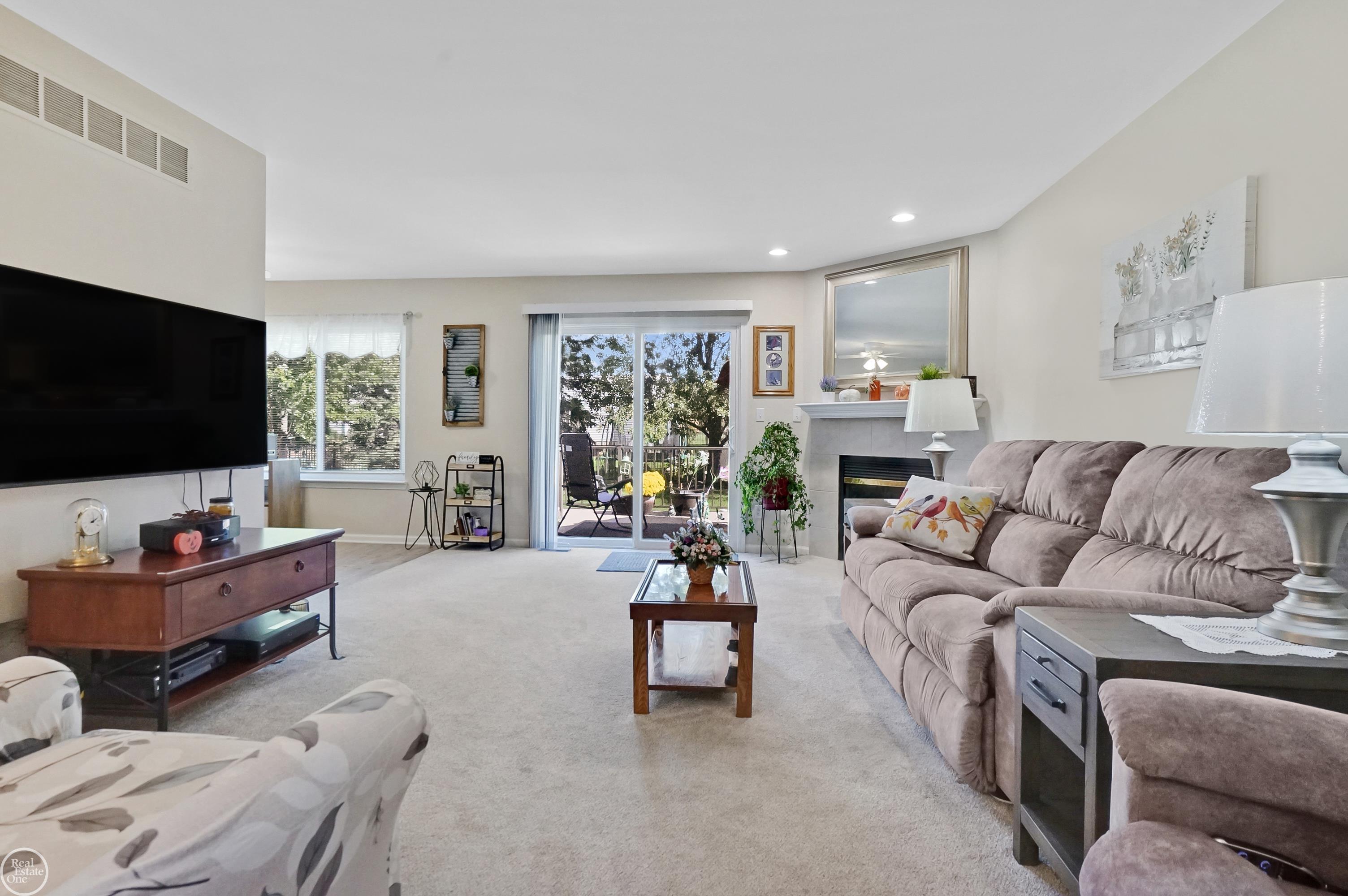 53192 Pineridge Drive