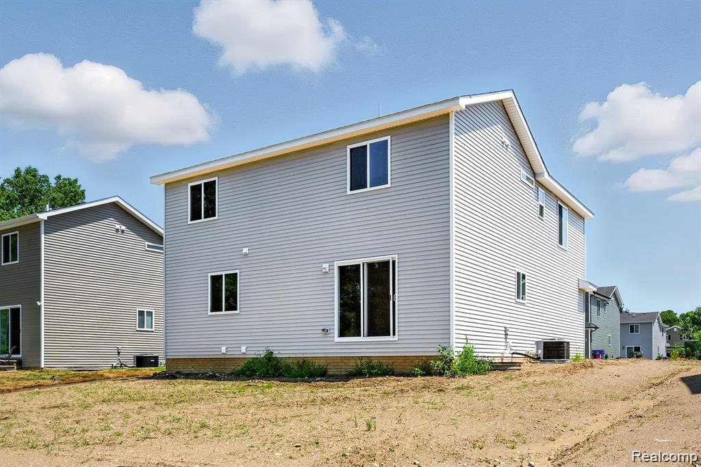 5745 Copper Tree Park