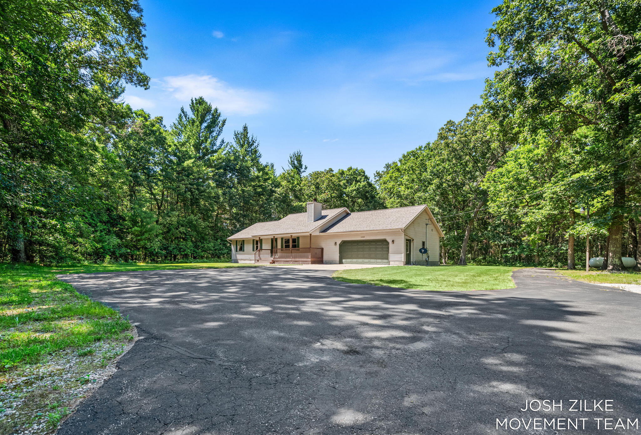 1528 Silver Creek Road