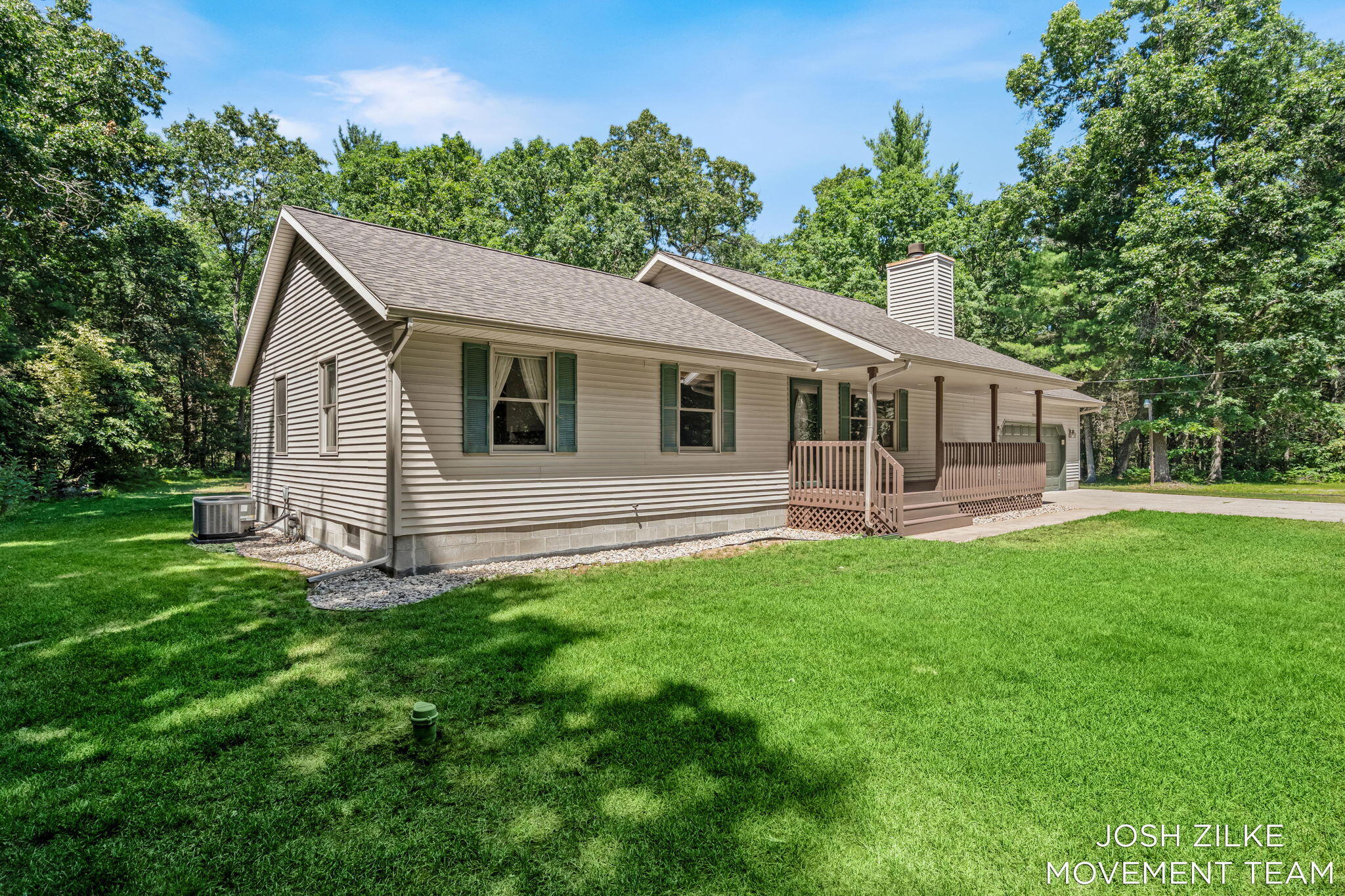 1528 Silver Creek Road
