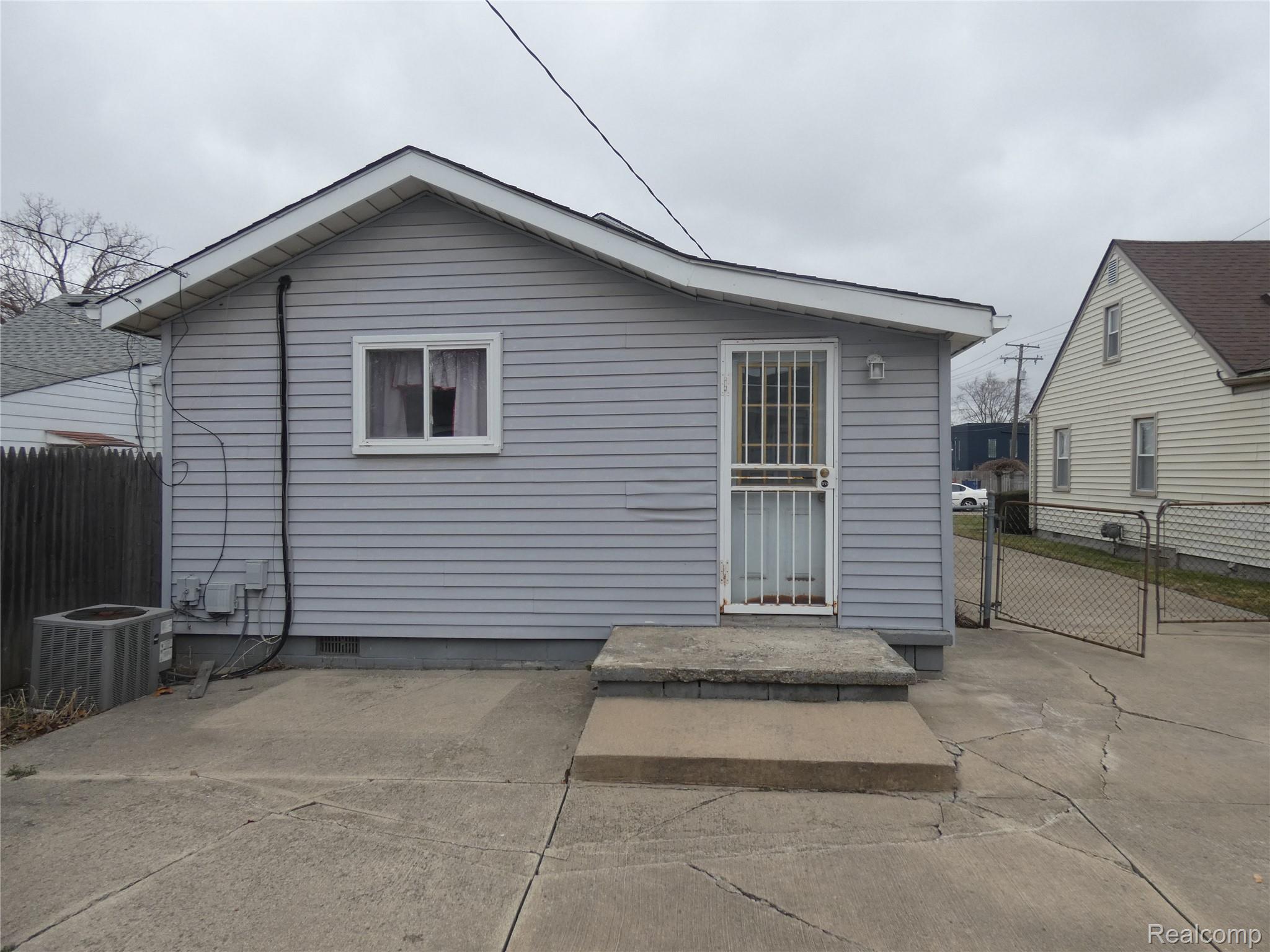 12484 Sherman Avenue