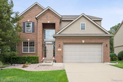 2624 Trillium Hills Drive Commerce Charter Township MI 48382