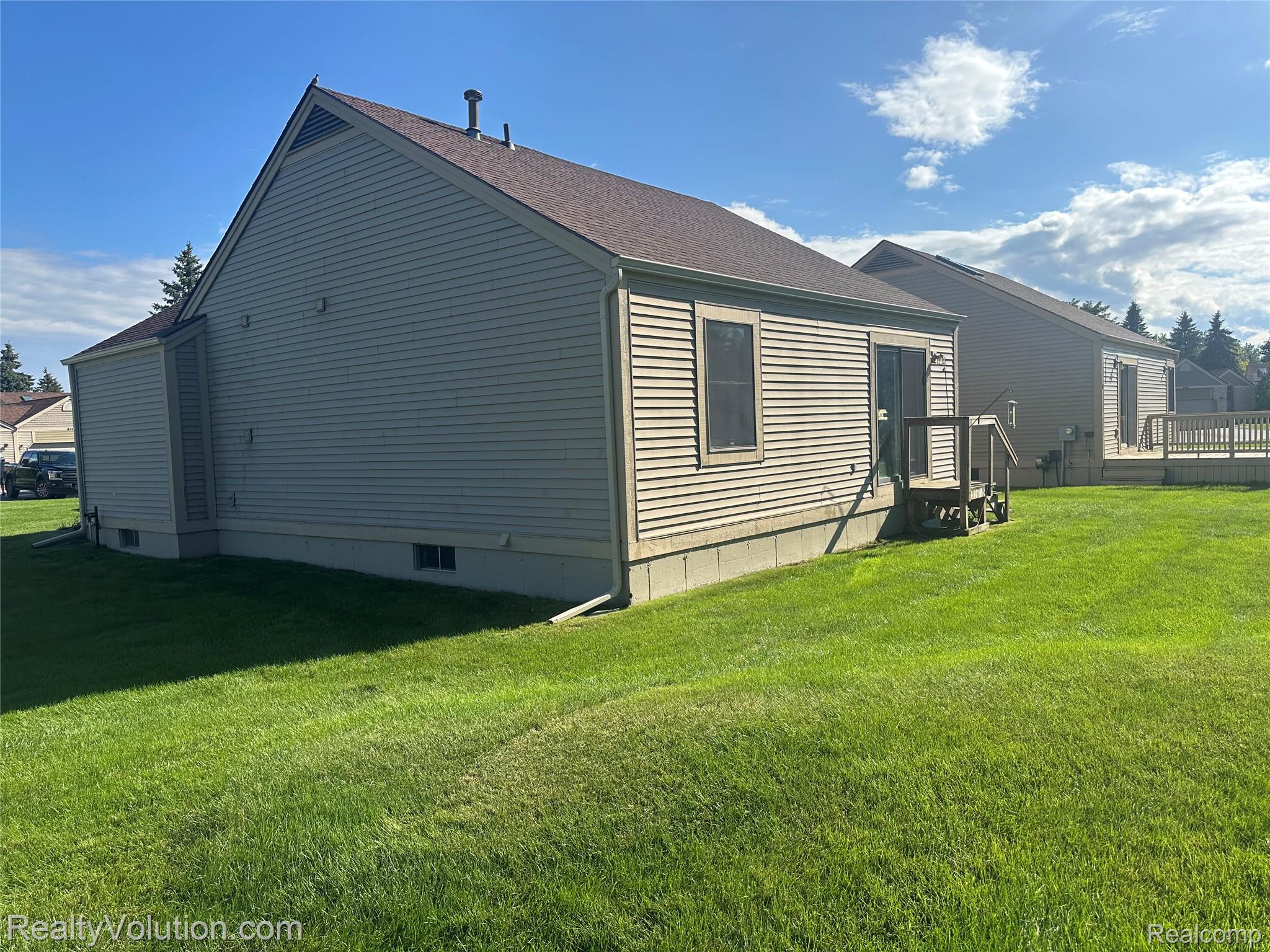 9413 Blue Spruce Court