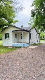 3590 Dallas Avenue Warren City MI 48091