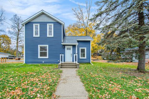 216 S Center Street Stockbridge Village MI 49285