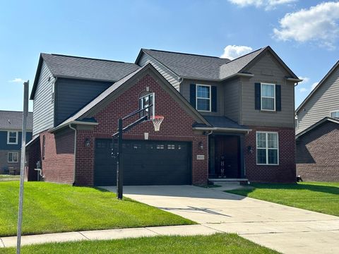 Photo of 50355 Woodford Drive, Canton Charter Township, MI 48188 (MLS # 81025048455)